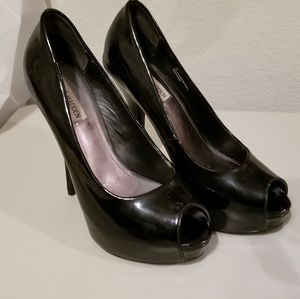 Steve Madden Black Patent Heels